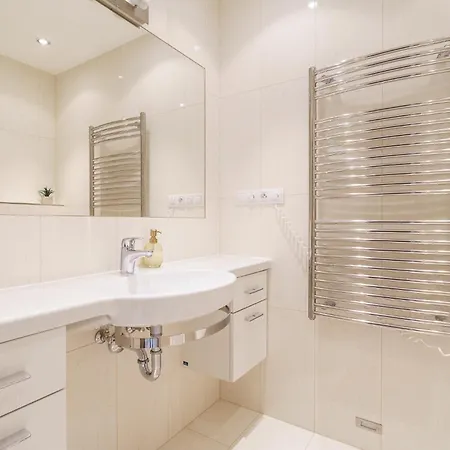Διαμέρισμα Carlsbad Luxury