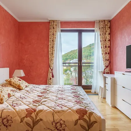 Carlsbad Luxury Διαμέρισμα Κάρλοβι Βάρι